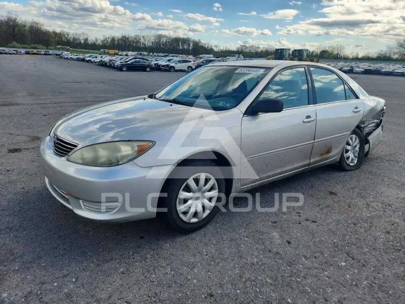 2005 Toyota CAMRY фото