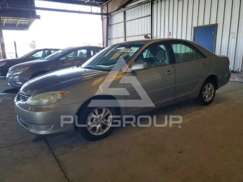 2005 Toyota CAMRY фото