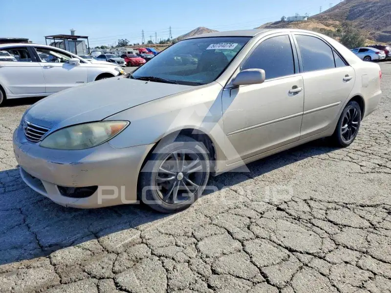 2005 Toyota CAMRY фото