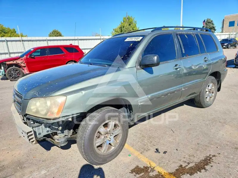 2005 Toyota Highlander photo