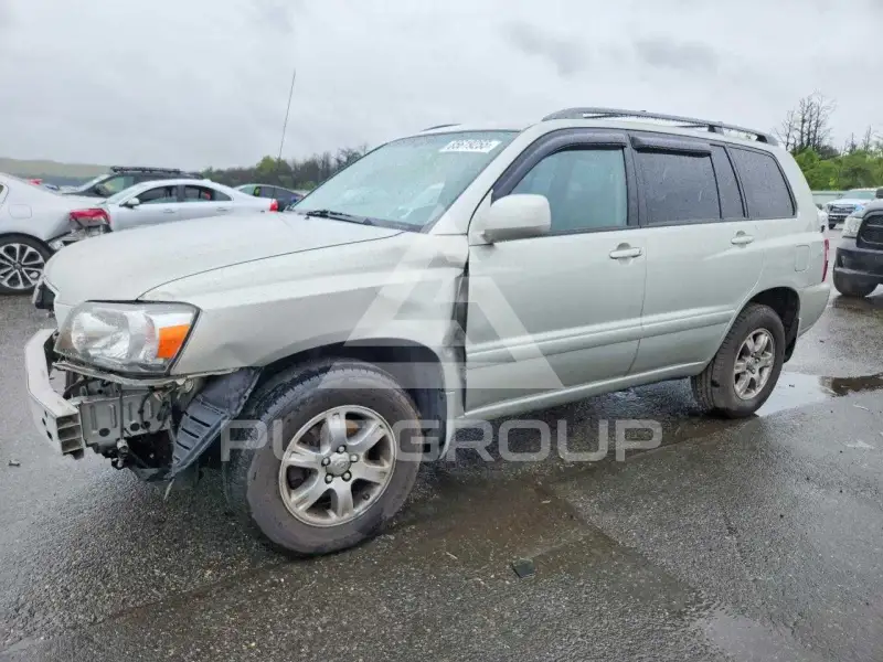 2005 Toyota Highlander фото