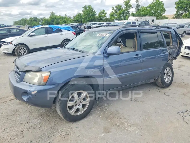 2005 Toyota Highlander photo