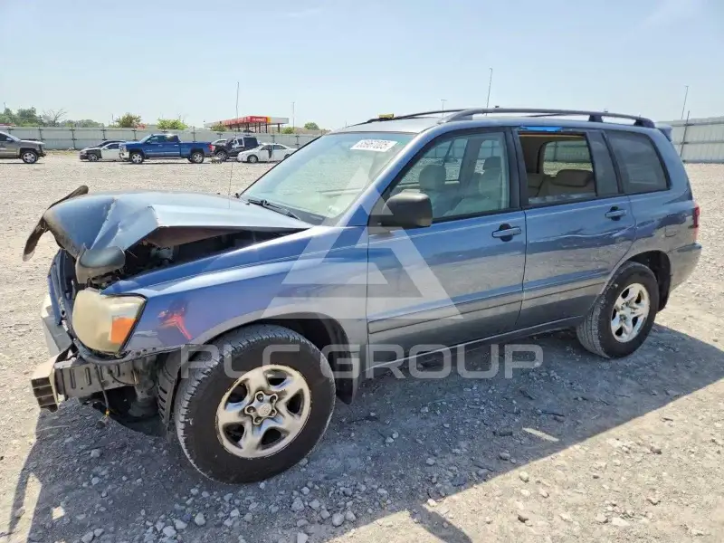 2005 Toyota Highlander photo