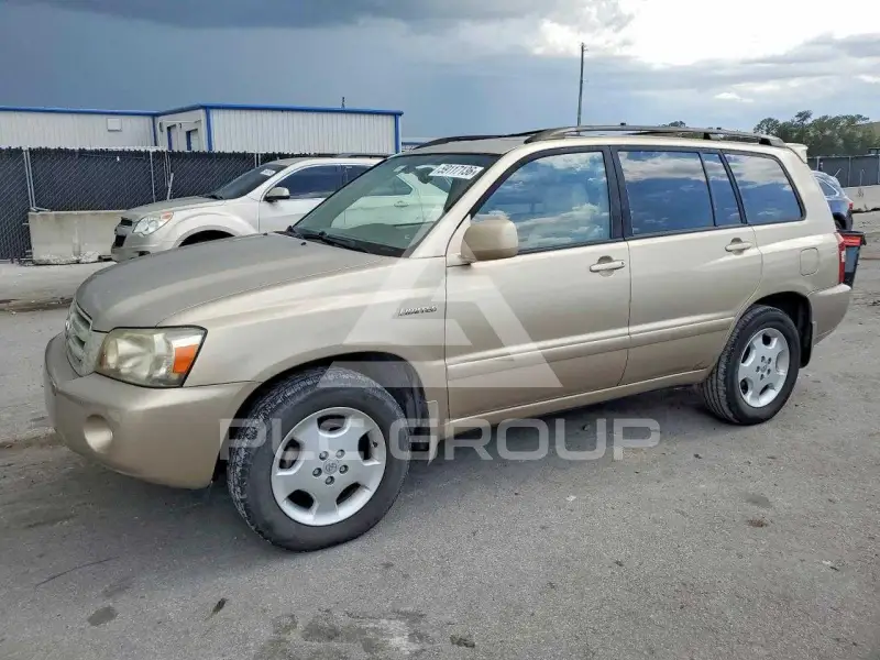 2005 Toyota Highlander фото