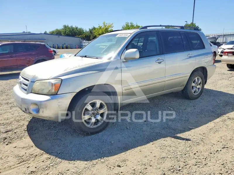 2005 Toyota Highlander фото