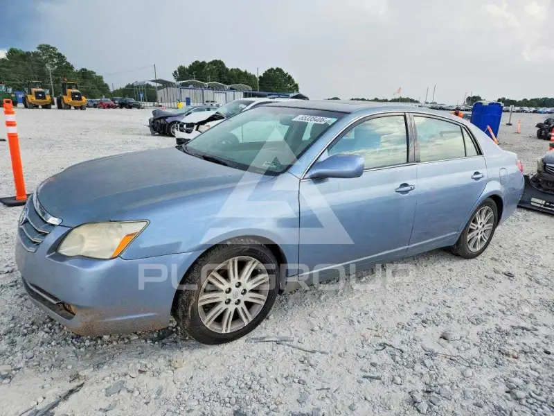 2005 Toyota AVALON фото