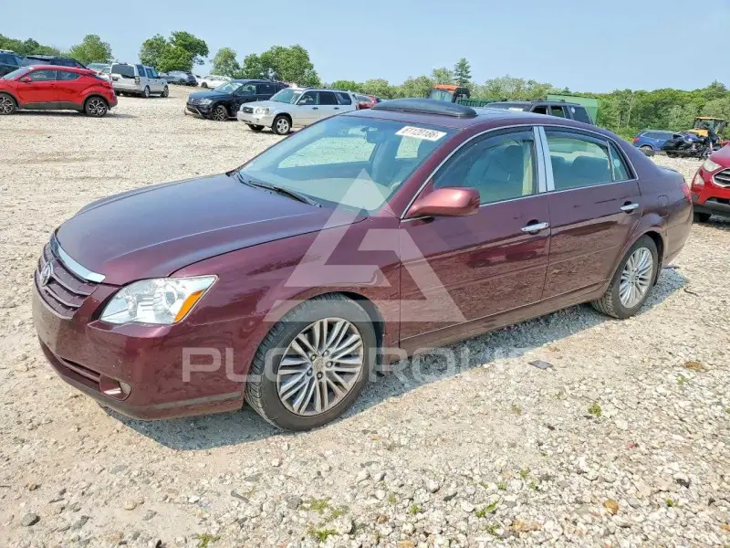 2005 Toyota AVALON фото