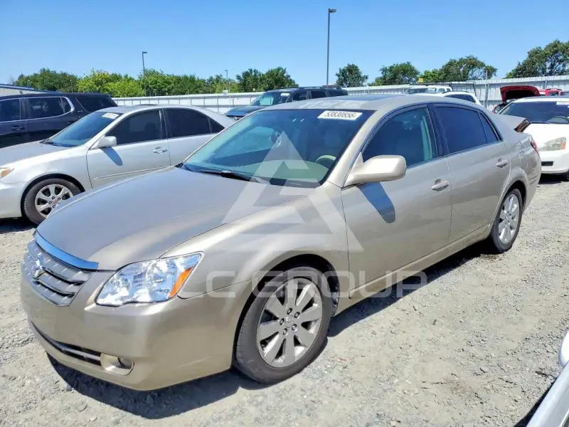 2005 Toyota AVALON photo