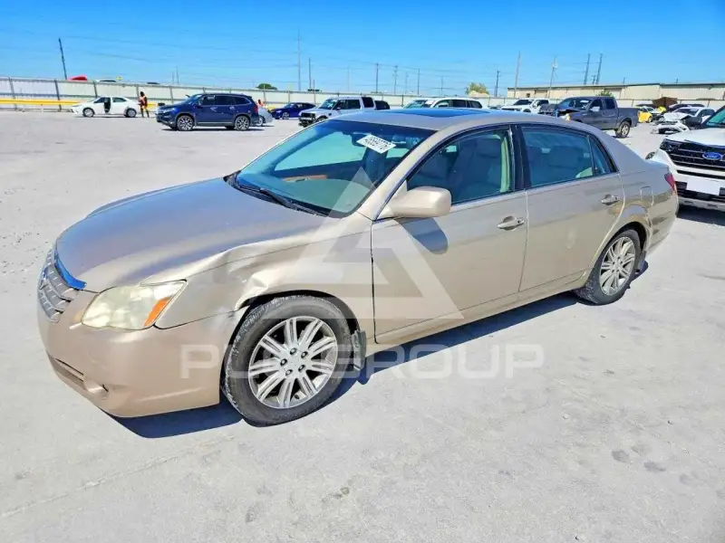 2005 Toyota AVALON фото
