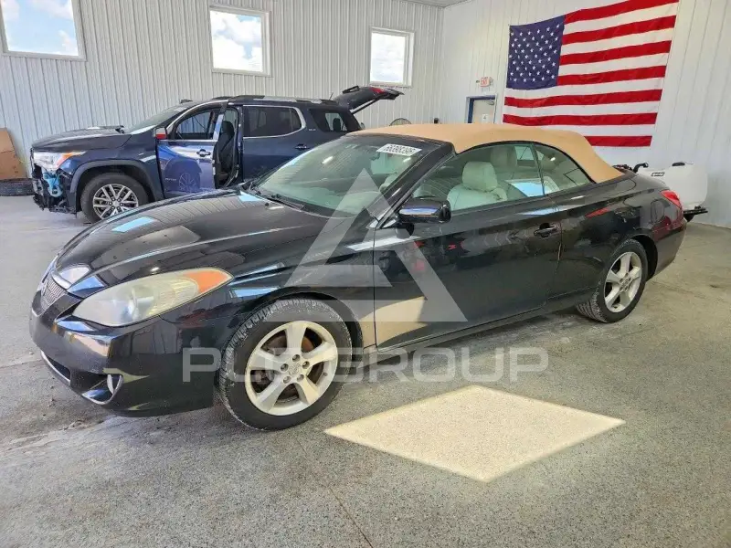 2005 Toyota CAMRY photo