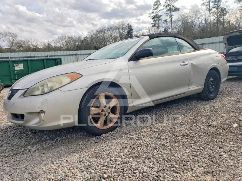 2005 Toyota CAMRY photo
