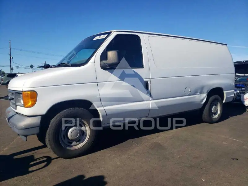2005 Ford E-150 фото