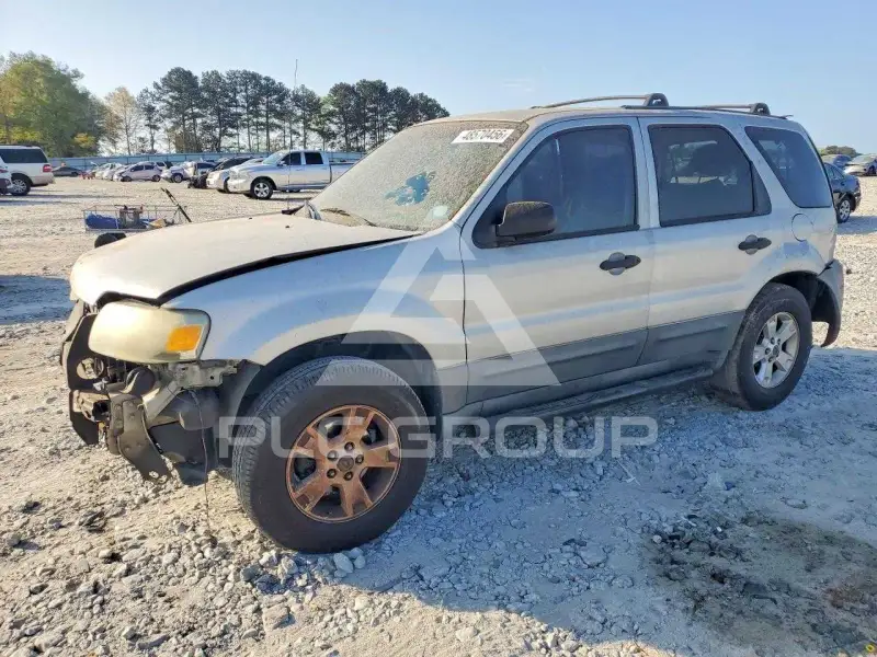 2005 Ford ESCAPE photo