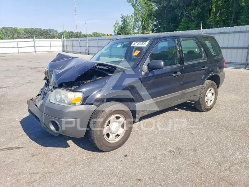 2005 Ford ESCAPE photo