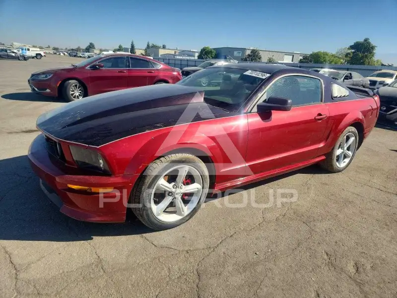 2005 Ford MUSTANG фото