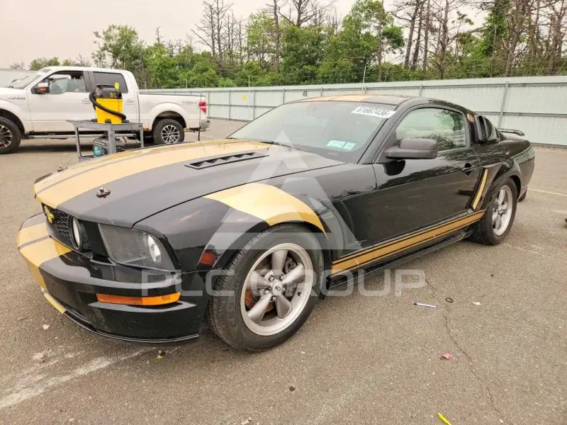 2005 Ford MUSTANG photo