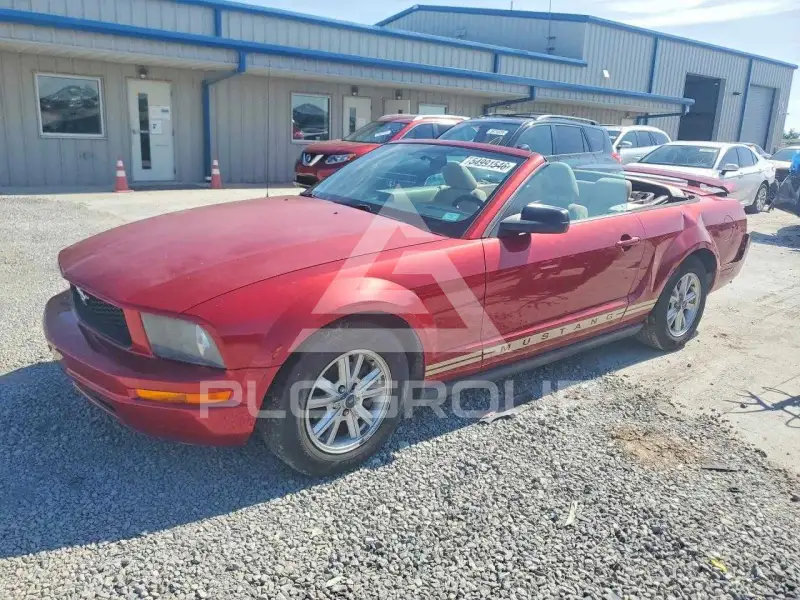 2005 Ford MUSTANG photo