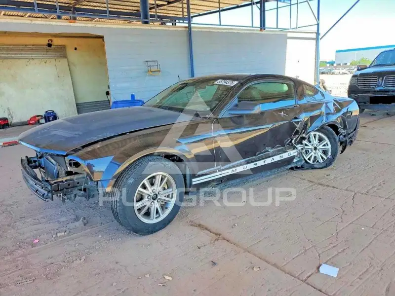 2005 Ford MUSTANG фото