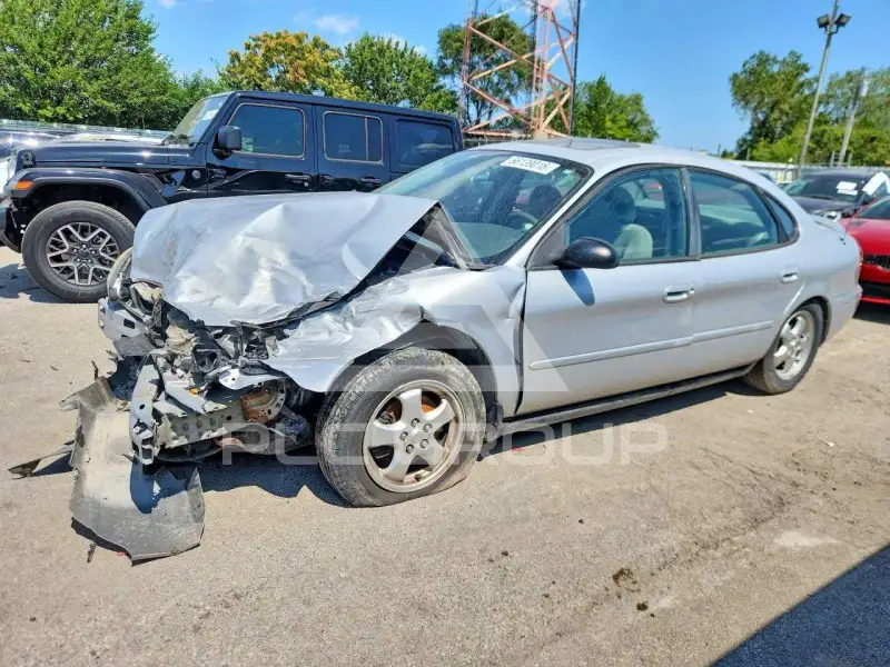 2005 Ford TAURUS фото
