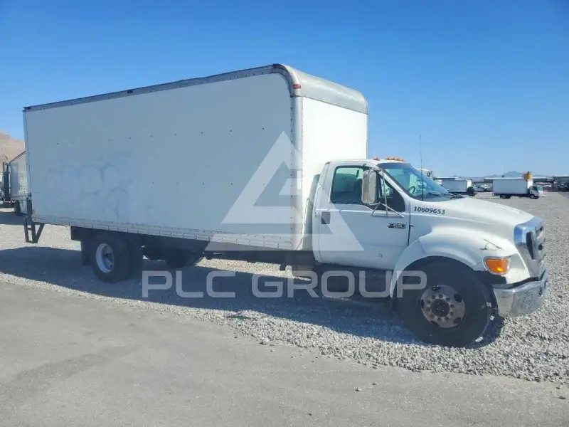 2005 Ford F-650 photo