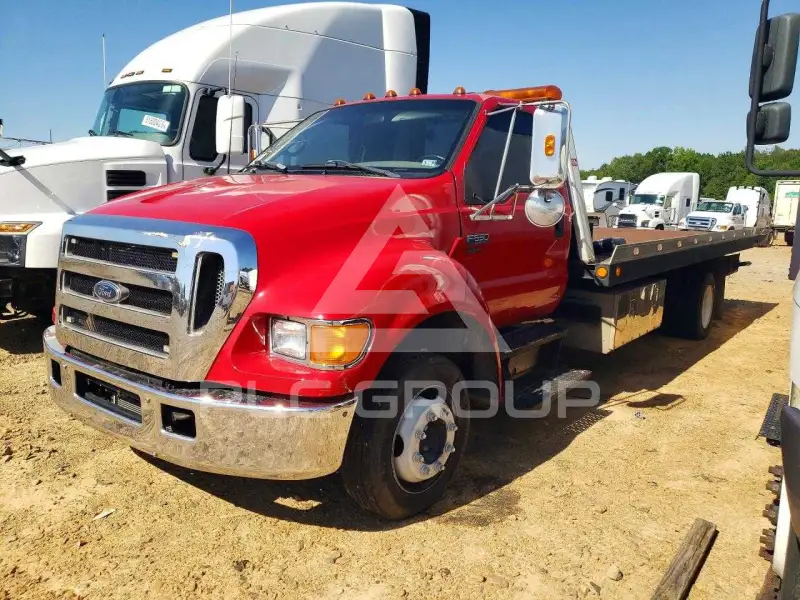 2005 Ford F-650 фото