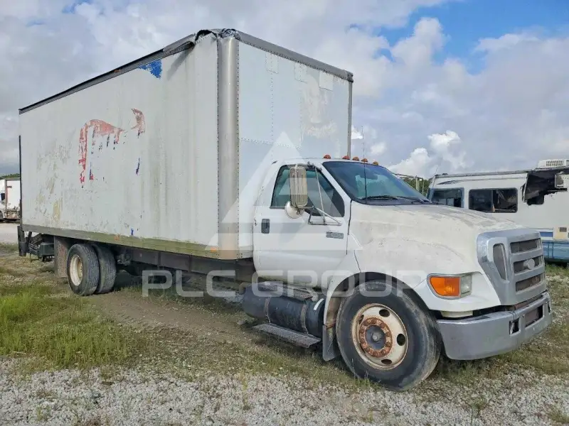 2005 Ford F-650 photo