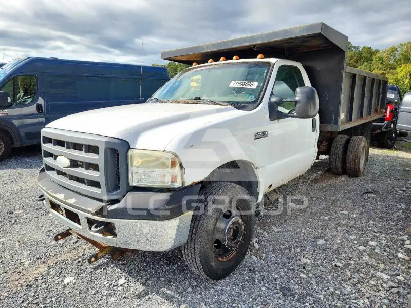 2005 Ford F-350 photo
