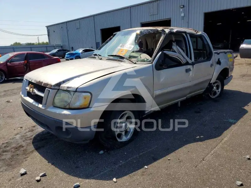 2005 Ford EXPLORER photo