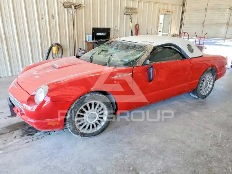 2005 Ford Thunderbird photo