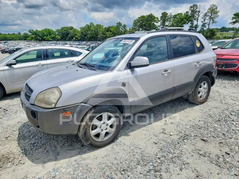 2005 Hyundai Tucson photo