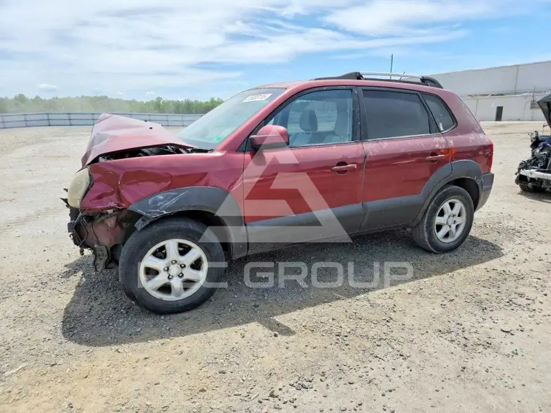 2005 Hyundai Tucson photo