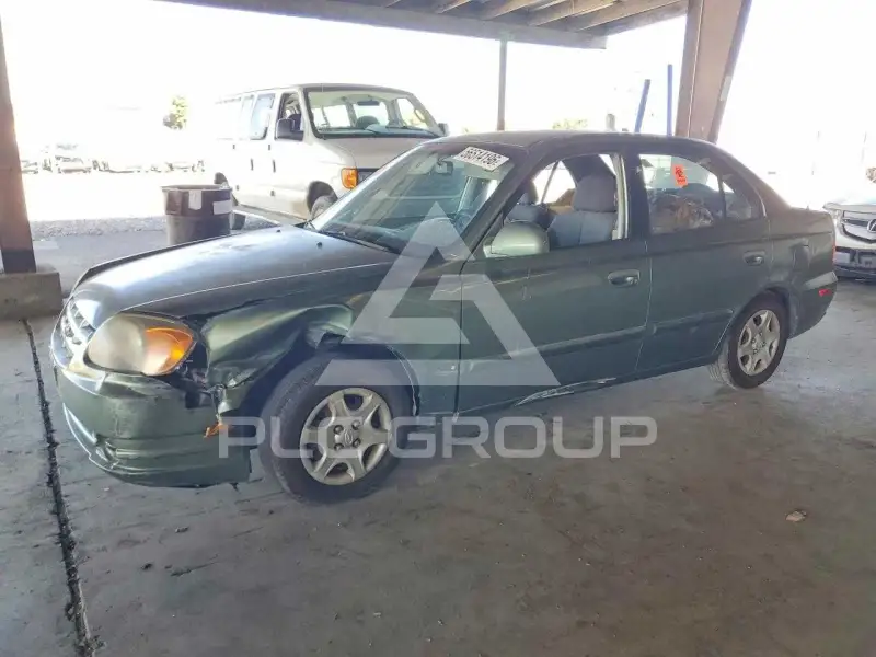 2005 Hyundai Accent photo