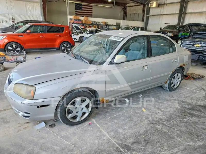 2005 Hyundai Elantra photo