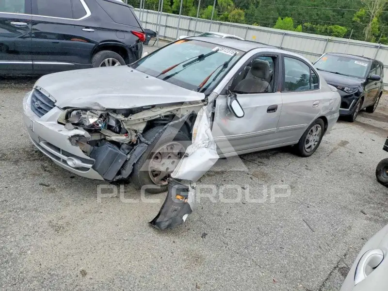 2005 Hyundai Elantra фото
