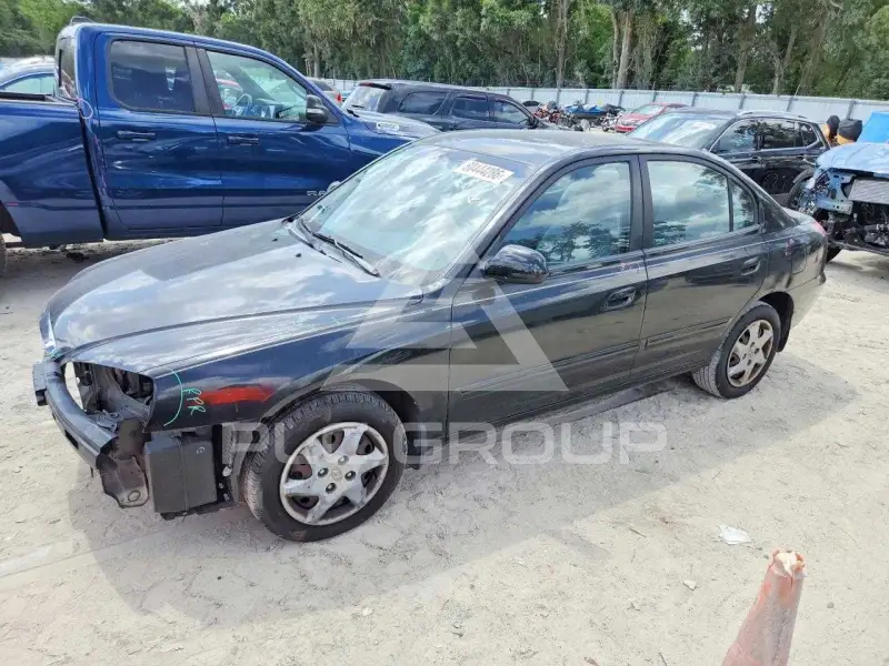 2005 Hyundai Elantra photo