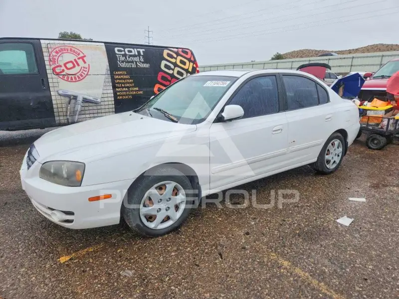 2005 Hyundai Elantra photo