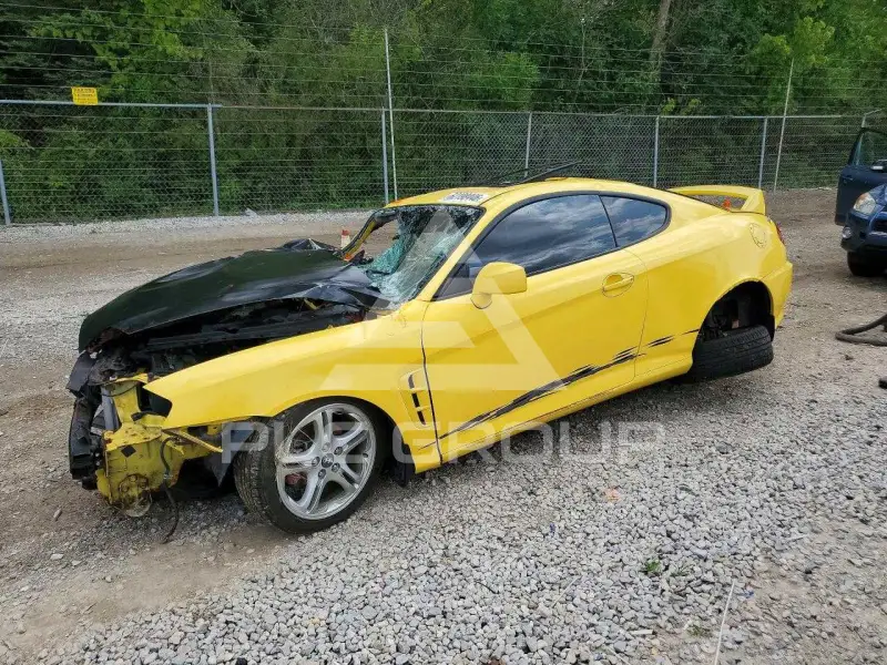 2005 Hyundai Tiburon photo