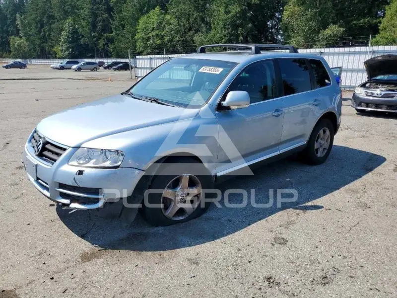 2005 Volkswagen Touareg photo
