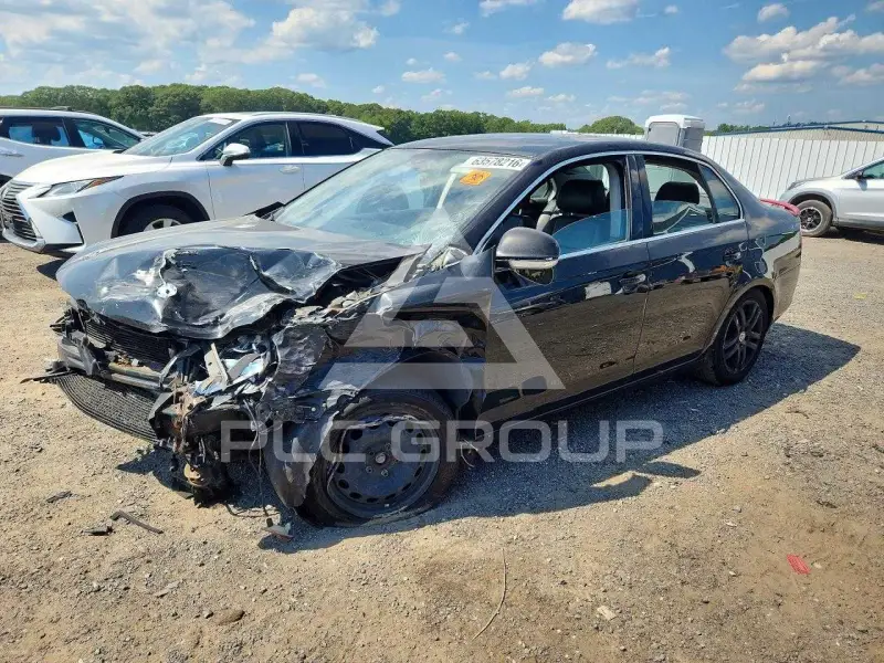 2005 Volkswagen Jetta photo