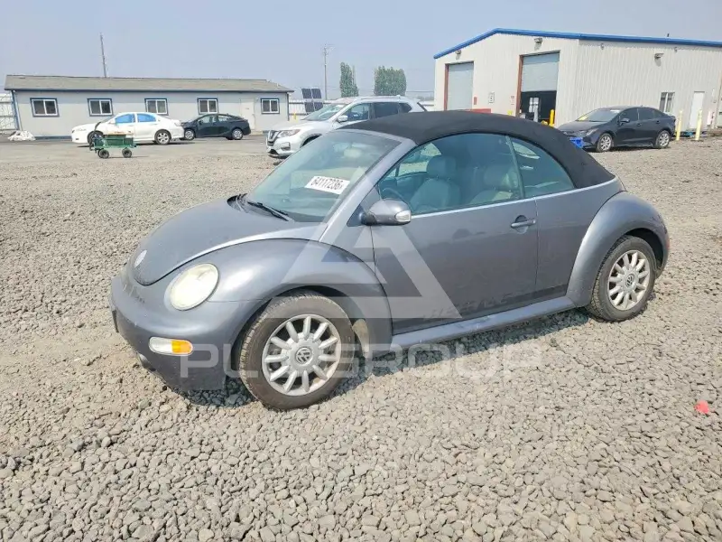 2005 Volkswagen BEETLE photo