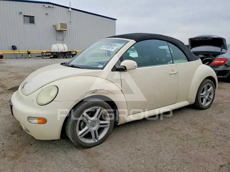 2005 Volkswagen BEETLE photo