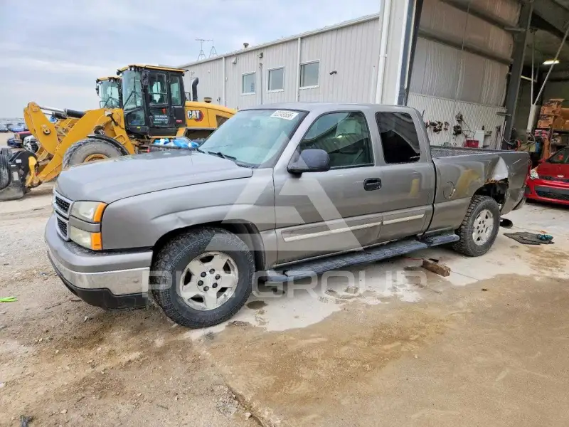 2006 Chevrolet Silverado photo