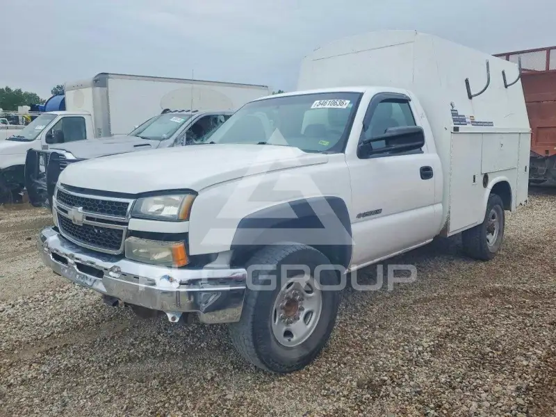 2006 Chevrolet Silverado photo