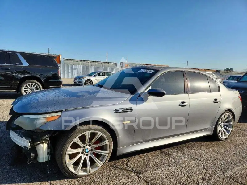 2006 BMW M5 photo