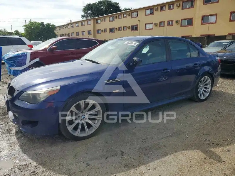 2006 BMW M5 photo