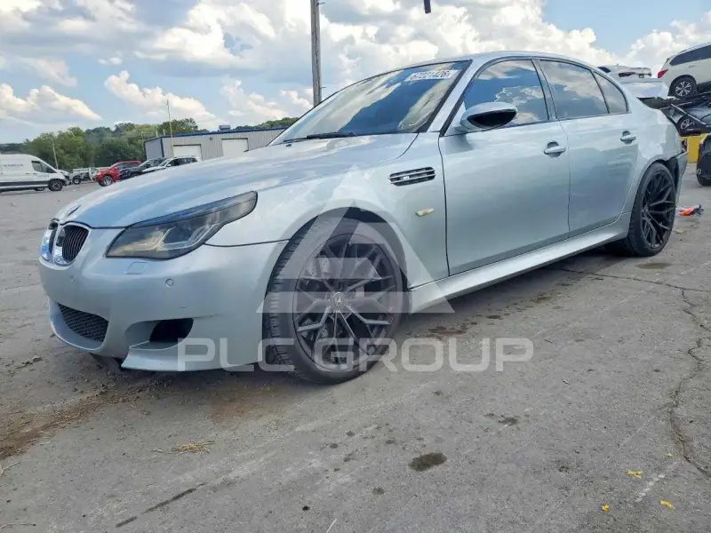 2006 BMW M5 photo