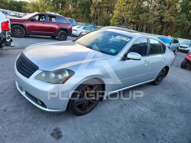 2006 Infinity M45 photo