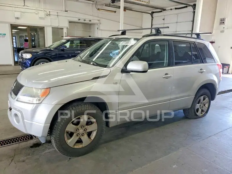 2006 Suzuki Grand Vitara photo