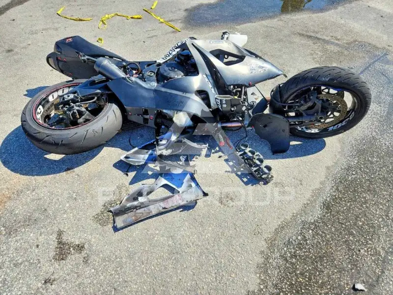 2006 Suzuki GSX photo