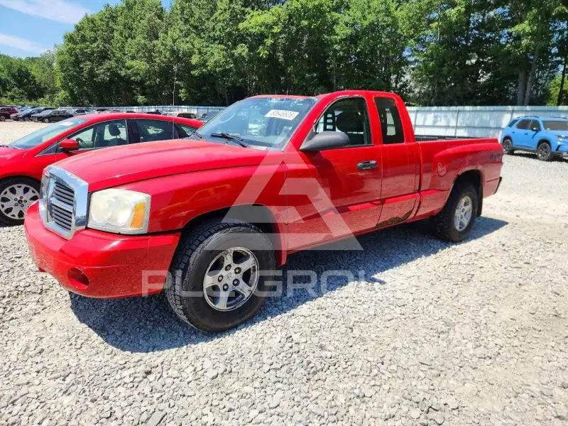 2006 Dodge DAKOTA photo